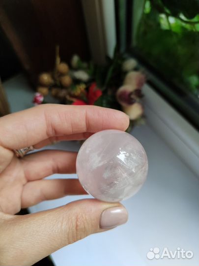 Шар розовый кварц в асс
