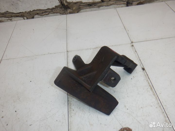 Кронштейн кпп Citroen C5