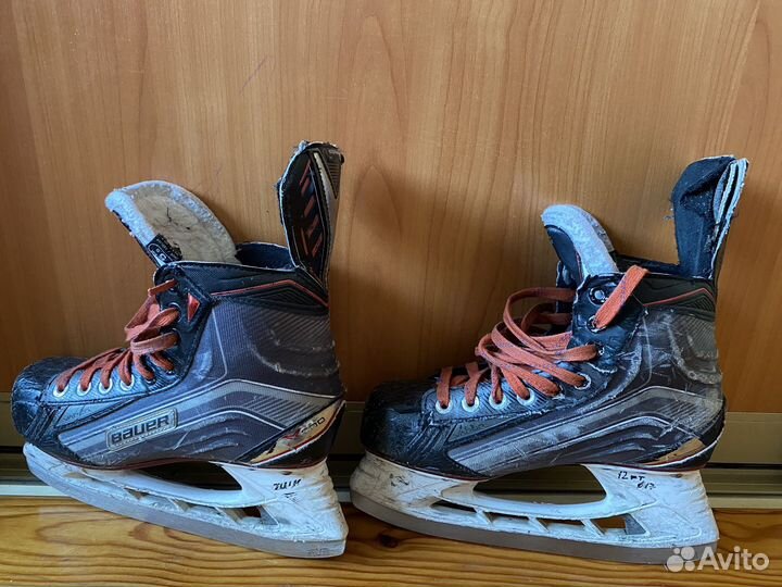 Коньки хоккейные Bauer x 600
