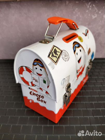 Сундук копилка киндер