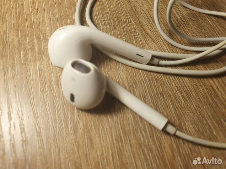 Проводные наушники на айфон