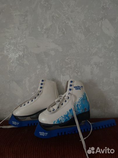 Коньки фигурные