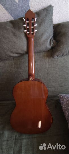 Классическая гитара Yamaha C40