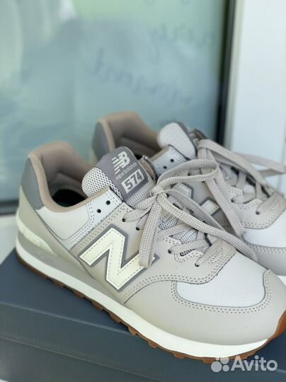 Кроссовки женские new balance 39.5 размер