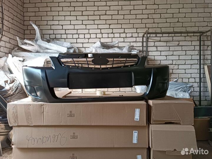 Бампер передний Лада приора 2 неокрашенный