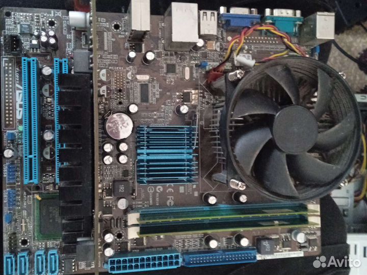 Материнская плата