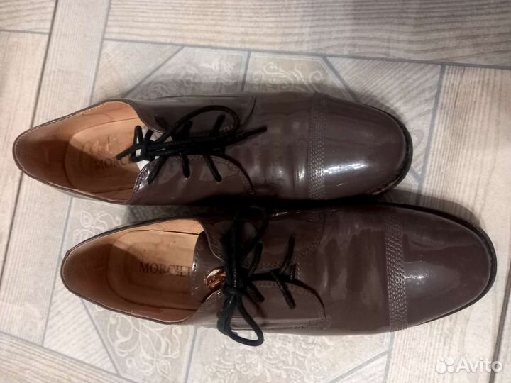 Туфли лаковые женские 40 размер бу