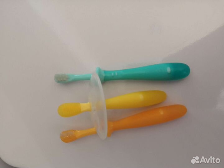 Зубные щётки пиджеон + ложки для первого прикорма