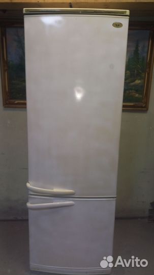 Холодильник двухкамерный Атлант Россия