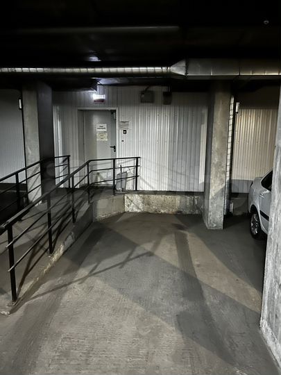 Машиноместо, 14 м²