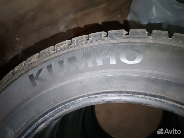 Kumho Winter Portran CW11 215/60 R17 100B