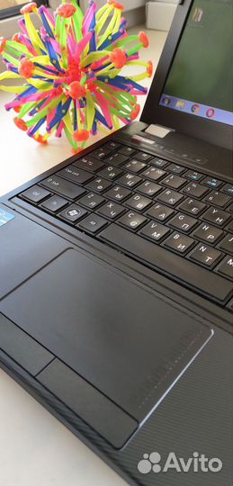 Ноутбук Acer/4 ядра/как новый