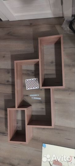 Полочка настенная