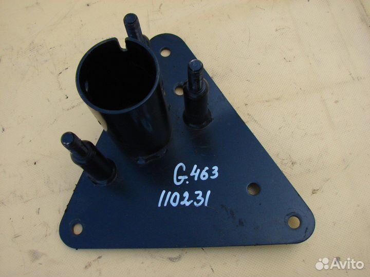 Кранштейн запасного колеса крепление гелендваген