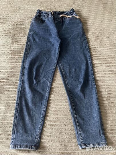 Джинсы