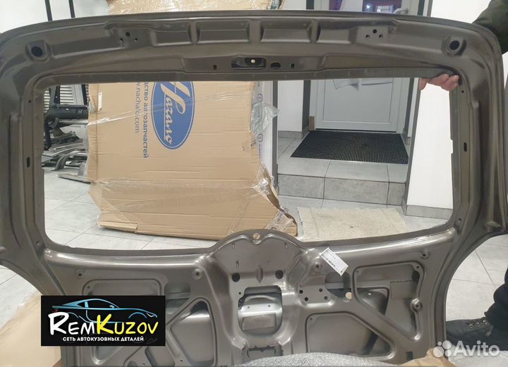 Крышка багажника Калина 2 