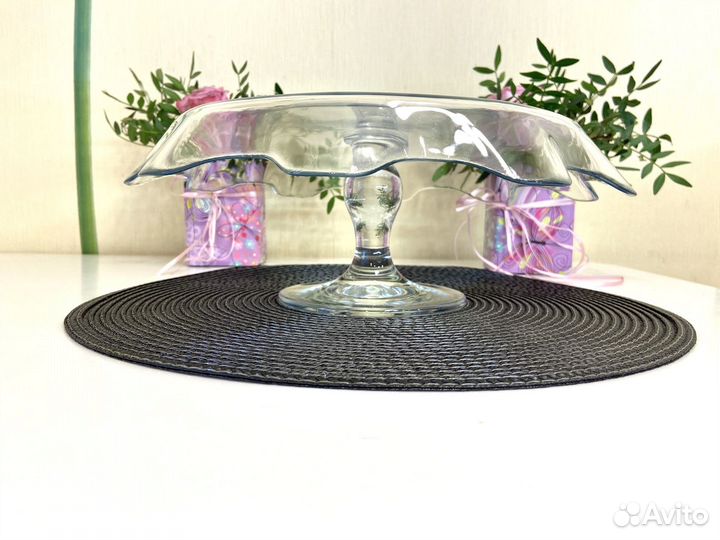 Тортовница на ножке из стекла Икеа