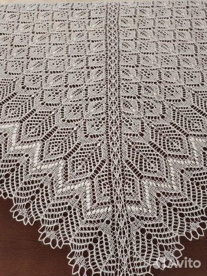 Шаль дизайнерская