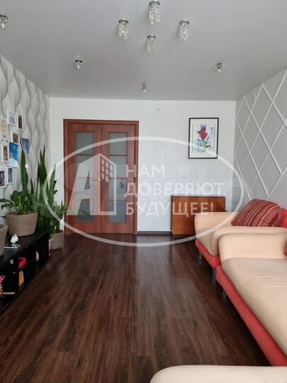 3-к. квартира, 78 м², 10/10 эт.