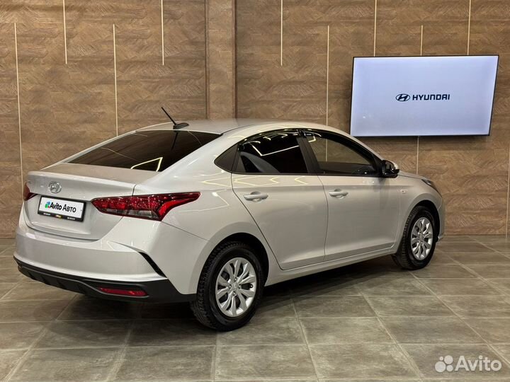 Hyundai Solaris 1.6 МТ, 2021, 38 000 км