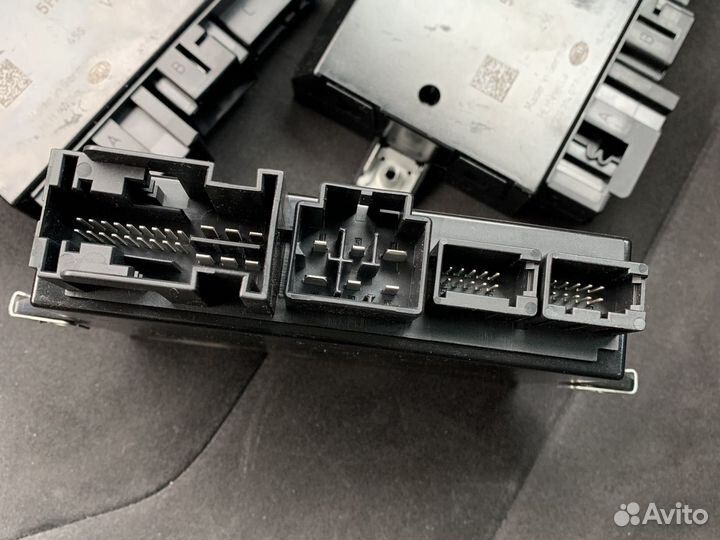 Блок фаркопа VW tiguan 2020 2021