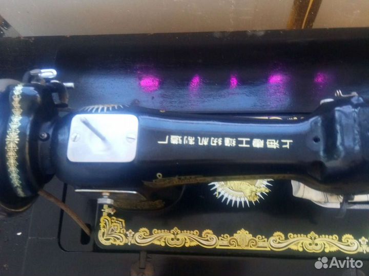 Швейная машина Singer