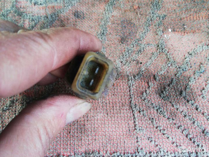 Датчик температуры воздуха Рено Меган 1