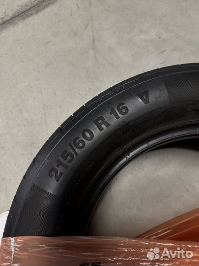 Continental ContiPremiumContact 5 215/65 R16