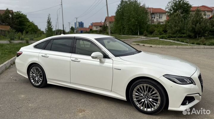 Toyota Crown 2.5 CVT, 2019, 42 000 км