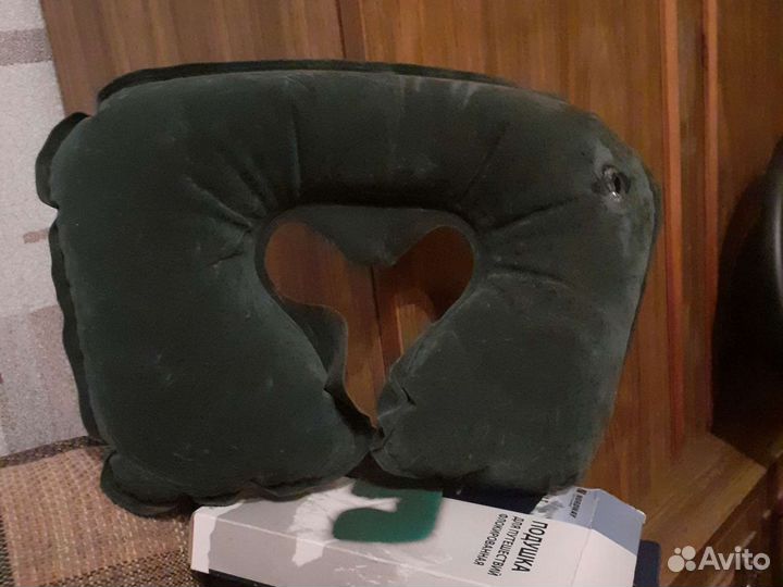 Подушка для путешествий