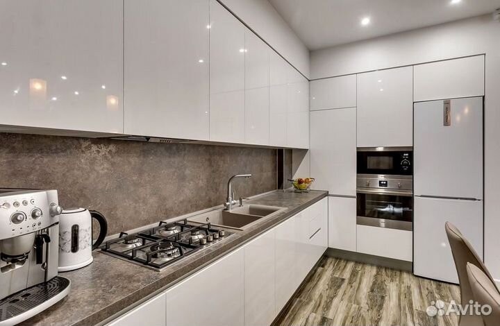 Кухня на заказ. Доставка и сборка