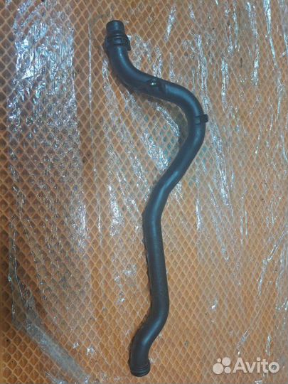 Патрубок Audi A6 C6 4F ccea 2010