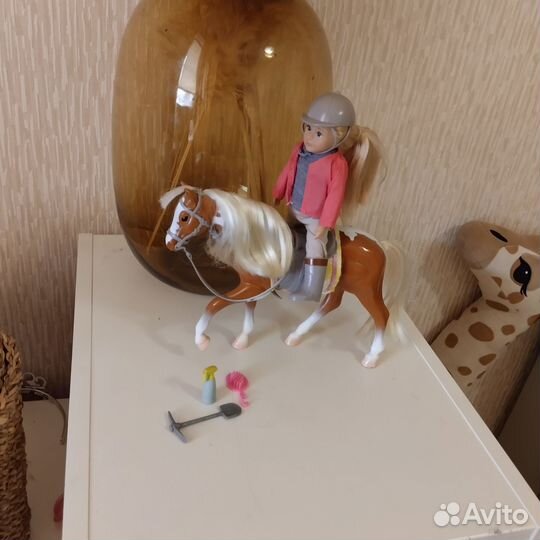 Лошадка и куколка-наездница Lori