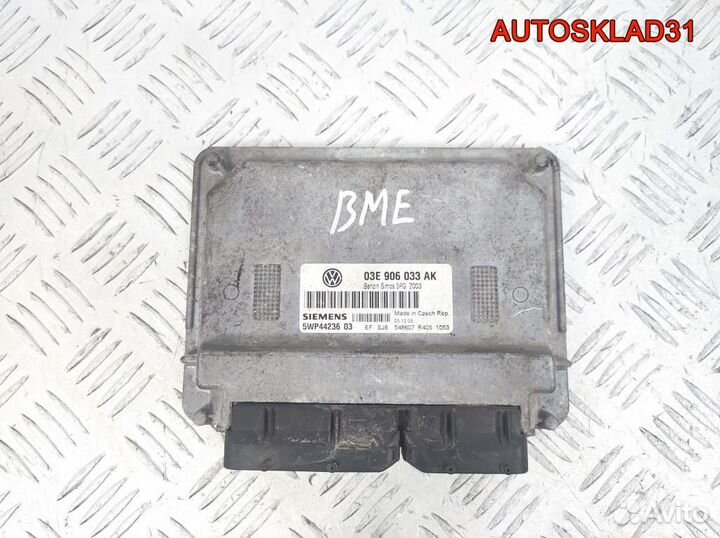 Блок эбу Volkswagen Polo 4 1,2 BME 03E906033AK