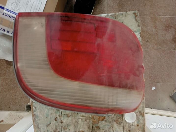 Фары задние toyota vitz