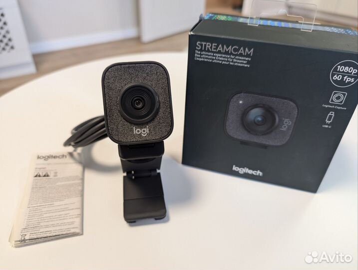 Веб-камера Logitech streamcam