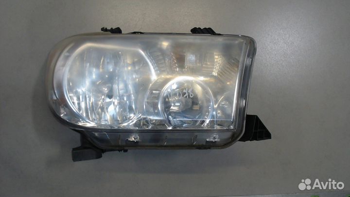 Фара (передняя) Toyota Tundra, 2009