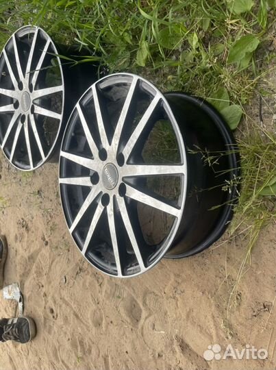 Два диска r16 5на110