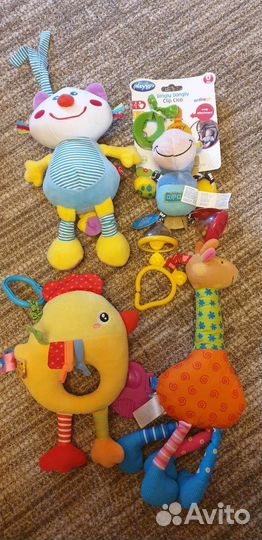 Развивающие игрушки для малыша