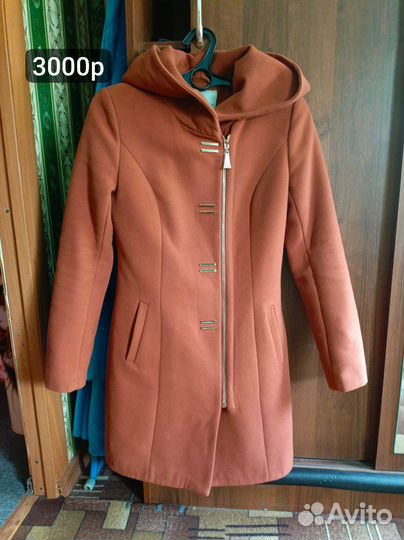 Пальто женское 40 42