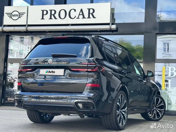 BMW X7 3.0 AT, 2023, 12 500 км