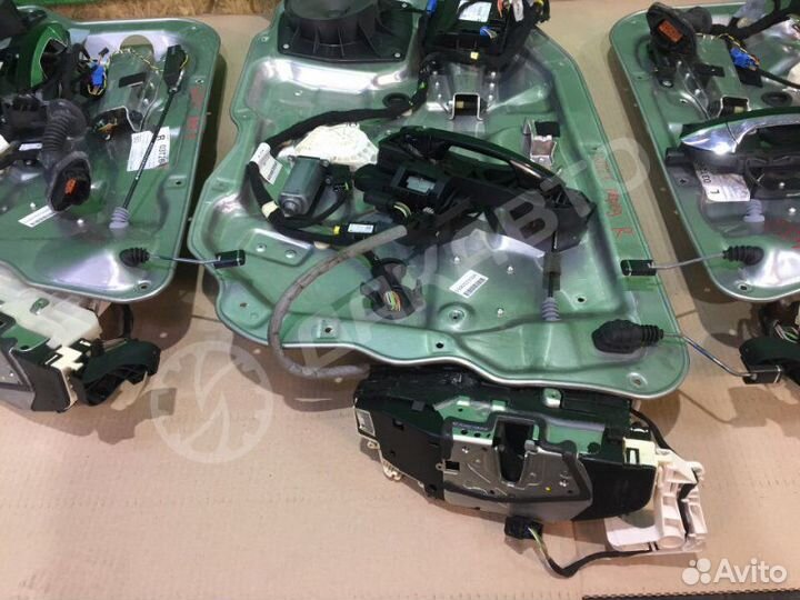 Блок электронный Mercedes-Benz S W221