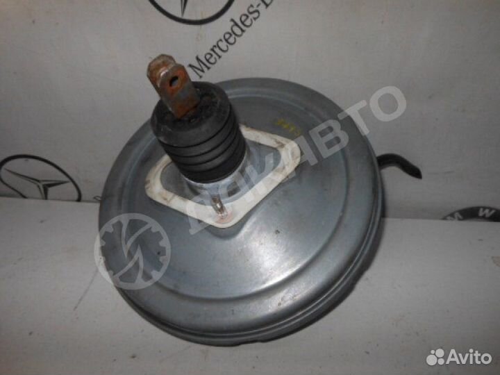 Усилитель тормозов вакуумный Mercedes-Benz Clk