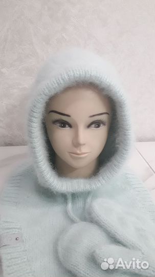 Капор и варежки из пуха норки