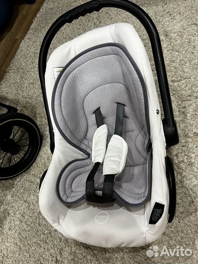 Коляска Tutis Zippy Classic 3 в 1