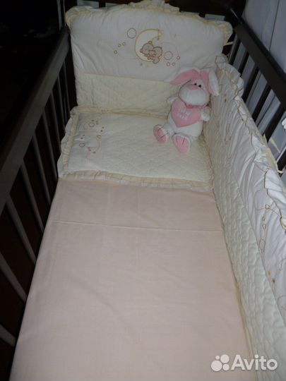 Набор постельного белья в детскую кроватку