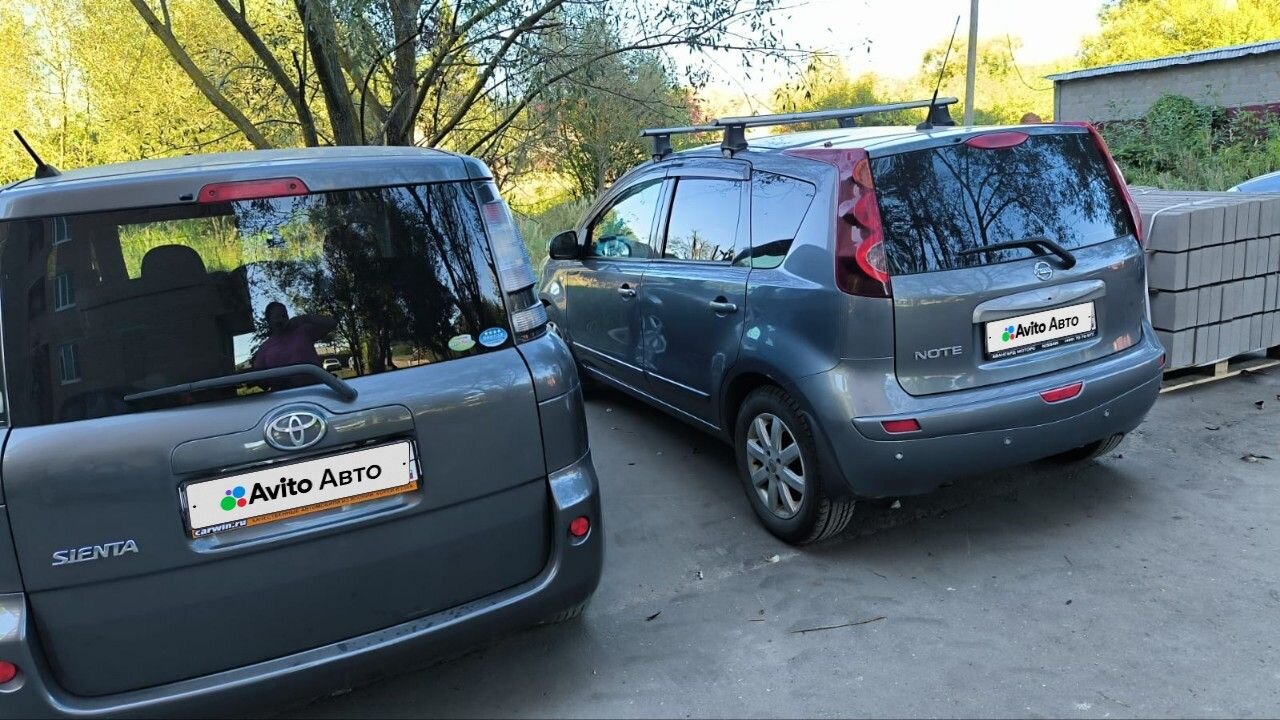 Toyota Sienta: фото владельца