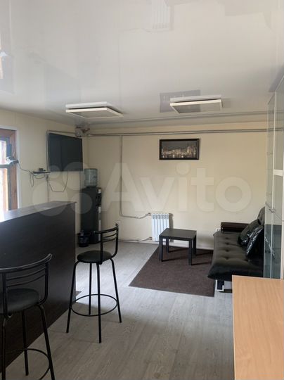 Свободного назначения, 100 м²