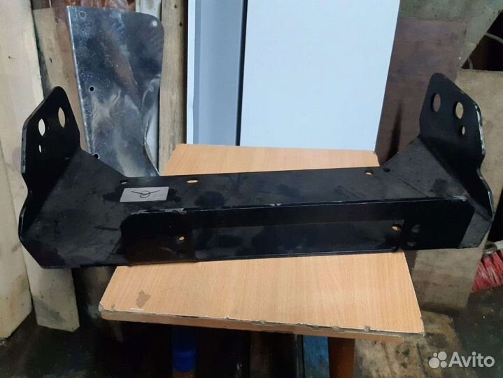 Кронштейн лебёдки патриот