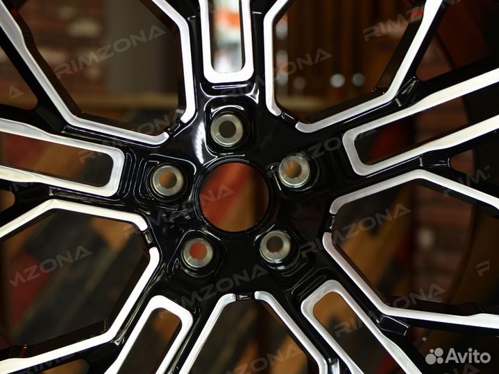 Литые диски Lumma R21 для Toyota. Ндс